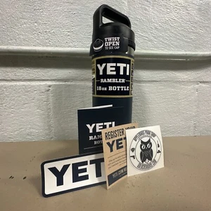 Nueva botella YETI Rambler 18 oz azul marino con tapa Chug - Imagen 1 de 3
