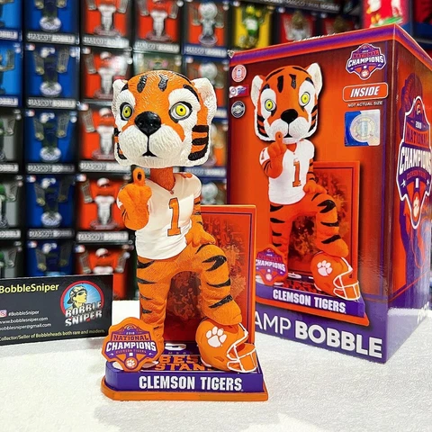 TIGER Clemson Tigers "Undefeated Season" 2018 Mascot Limited Ed NCAA Bobblehead Cover