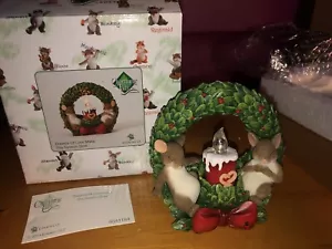 Charming Tails "Dreams Of Love" DEAN GRIFF Christmas Wreath Lights Up - Picture 1 of 6
