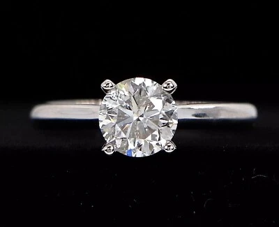 Anillo de compromiso solitario de diamantes redondos GIA 1,21 quilates H I2 de platino GIA $6,550 5,5 Foto 1 de 4