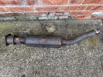 Chrysler PT Cruiser 2.0 Petrol Genuine Catalytic Converter-Emissions Passed . - Image 1 of 2