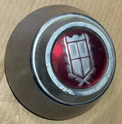 One 1980-1991 Ford LTD Crown Victoria Turbine Rim Wheel Center Cap - Image 1 of 3