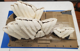 LEGO Creator 10234 - Sydney Opera House - Complete w/ Instructions! Retired