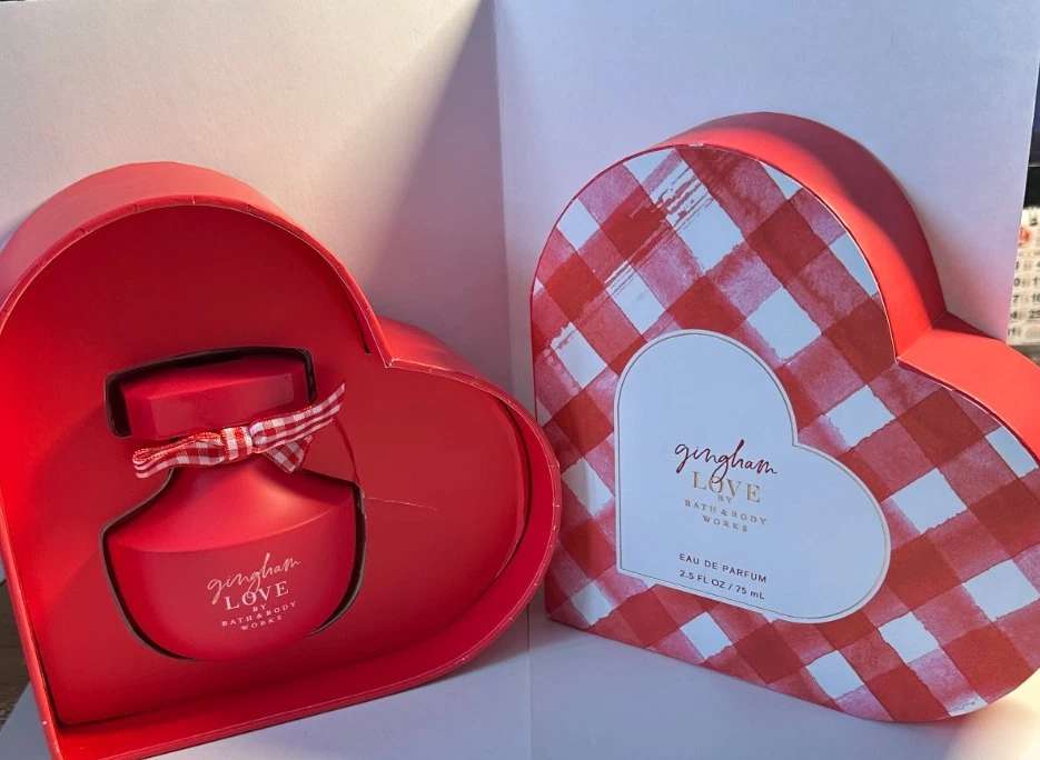 Bath & Body Works Gingham Love Eau De Parfum 2.5 fl oz Nuevo en Caja Foto 1 de 1
