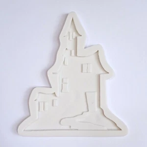 SCARY HOUSE MOLD, Fondant Mold, Chocolate Mold, Halloween Cake Decoration, - Picture 1 of 1