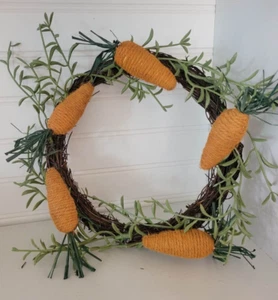 2023 Target Bullseye Mini Grapevine Wreath w/Carrots Easter Spring 10" NEW - Picture 1 of 2