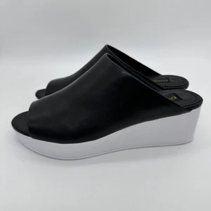Sandalias sin cordones Donna Karan New York de cuero negras blancas talla 5 - Imagen 1 de 11