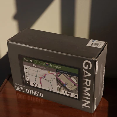 Garmin dēzl OTR610 Truck GPS 6″ – Used, Good Condition  - Image 1 of 4