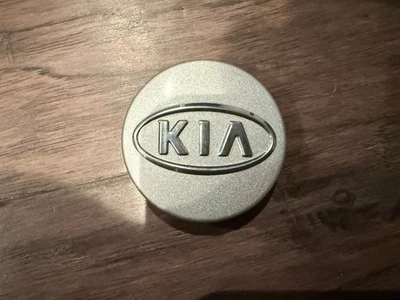 Tapa central de rueda 02-10KIA Sportage Sedona Optima Sorento Spectra 52960-2F000/100 Foto 1 de 3
