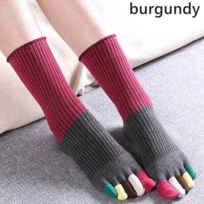 3 pares de calcetines deportivos de empalme de color con cinco dedos de media pantorrilla para mujer Foto 1 de 4