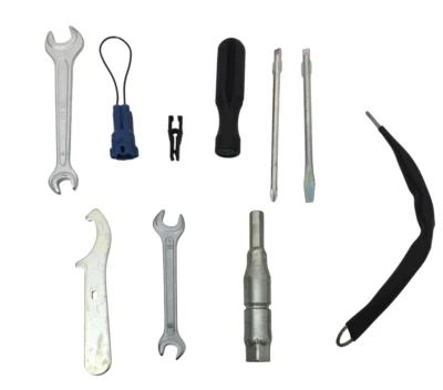 TROUSSE ATTREZZI HONDA SH 300 CD 89010-K53F-B000 NUOVA ORIGINALE - Immagine 1 di 4