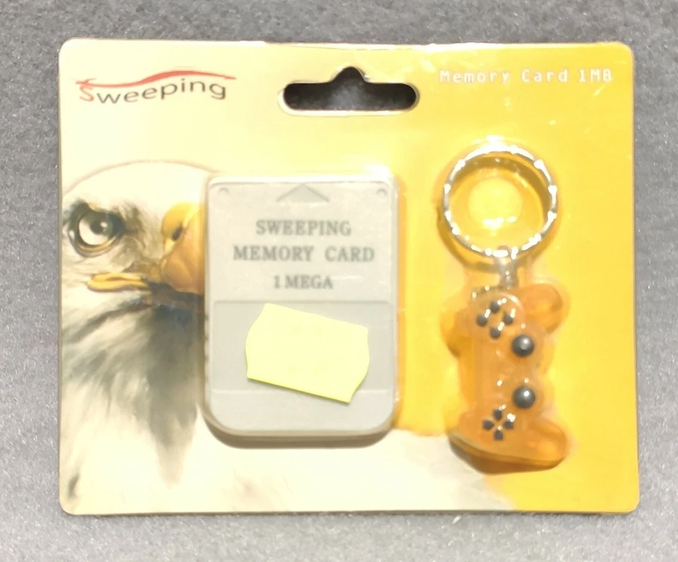 MEMORY CARD SWEEPING 1 MB MEGA + PORTACHIAVI KEYCHAIN JOYPAD GIALLO PLAYSTATION - Immagine 1 di 1