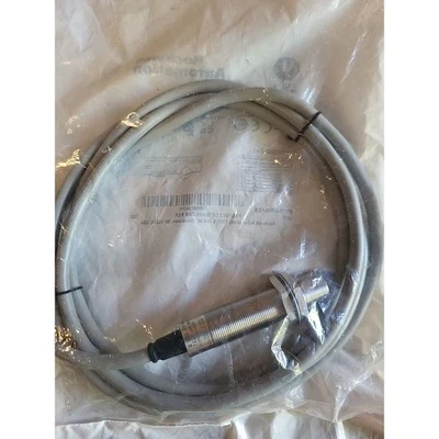 NEW 871TM-B8N18-A2 Proximity Sensor 8mm Distance 871TMB8N18A2 - Image 1 of 3
