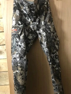 Sitka Gear Equinox Pant Elevated II Camo Size 30 - Image 1 of 4