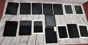 Job Lot 15  x Apple iPad 2 A1396 WiFi+3G Mixed Faults - Picture 1 of 22