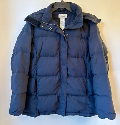 L.L. Bean Goose Down Hooded Coat Women’s Medium Black Outdoors Winter Parka - Image 1 of 4
