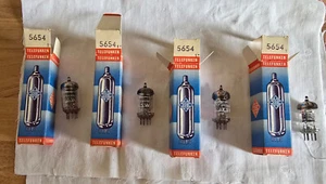 1 Stück Telefunken   5854 ,  equivalent  6AK5 , 6AK5W , EF95 , 6J1P - Bild 1 von 2