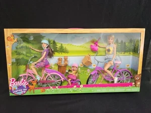 Mattel Sam’s Club Camping Fun Bike Barbie Chelsea Skipper Doll Set 2016 New Rare - Picture 1 of 12