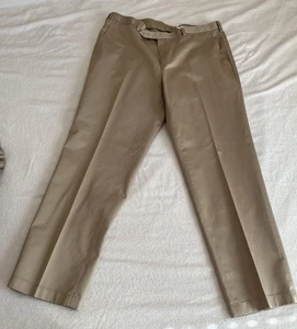 Pantalones Jos A Bank Traveler ajuste a medida frente plano 36x29 caqui 100 % algodón - Imagen 1 de 12