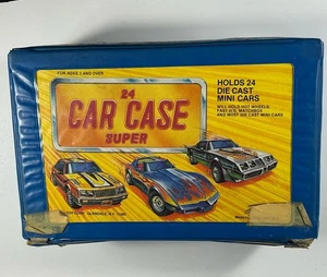 1:64 (26) Kenner, ERTL, Kidco, Ideal, Playart, Yatming & Zylmex Lot W/Case - Picture 1 of 9