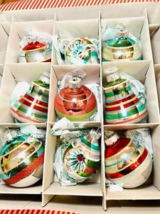 9 CHRISTMAS RADKO GLASS BELLS REFLECTORS BALLS ORNAMENTS RED GREEN SILVER BLUE - Picture 1 of 12