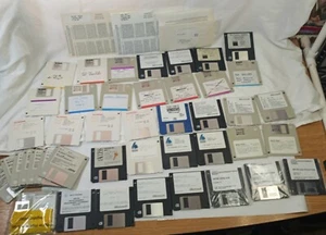 3.5" Disk Lot 43+ Disks New Used Mix DOS NeuralWare Windows Fox Software SRS - Picture 1 of 16