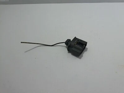 01-04 MERCEDES BENZ C230 C320 HEADLIGHT BULB SOCKET HARNESS PLUG 1 WIRE K5291 - Image 1 of 3