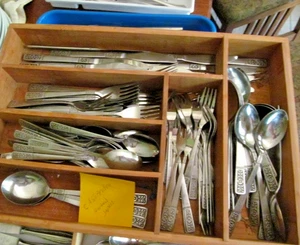 *Vintage United Silver Co. Stainless Cassandra Japan 87 PCS - Picture 1 of 2