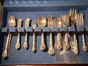Chateau Rose Alvin Sterling Silver Vintage Flatware Set - 59 Pieces - Picture 1 of 11