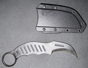 Manico scheletro nero 5.11 tattico Mike Vellekamp Karambit. Lama AUS 8 - Foto 1 di 3