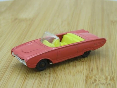 De colección Husky Ford Thunderbird Convertible con grieta de escudo hecho en Gran Bretaña Foto 1 de 4