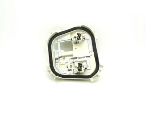 NEW GENUINE VOLKSWAGEN TOURAN 5T REAR TAILLIGHT BULB SOCKET RIGHT O/S 5TA945258A - Picture 1 of 8