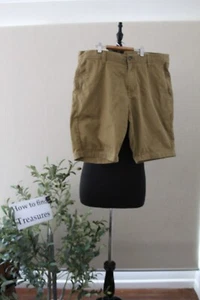 QQ 17) SIZE 33 VOLCOM BEIGE CHINO SHORTS MENS - Picture 1 of 5