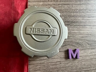 #M 1) Tapacubos central rueda gris Nissan Pathfinder 1999-01 40315 2W320 Foto 1 de 4