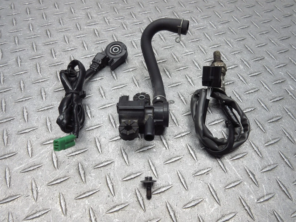 Honda CB500 CB500F CB500X 2013 13-17 soporte sensor de escape de oxígeno válvula de aire Foto 1 de 4