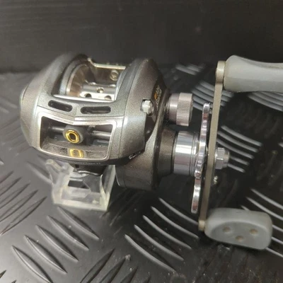 ABU ambassador Revo Elite left Revo Elite - Image 1 of 4