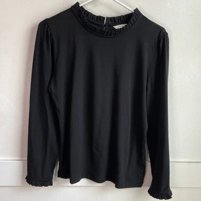 Blusa manga larga Caslon negra con detalle de volantes talla mediana nueva sin etiquetas Foto 1 de 4