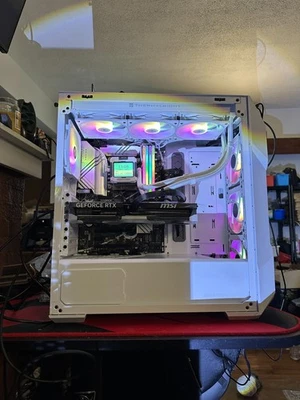 i9 12900k - Gaming PC - NVIDIA RTX 5090 - 192GB RGB! DDR5 - 4TB SSD GEN 4+WiFi 7 - Image 1 of 4