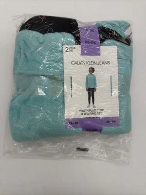 Calvin Klein Juvenil Conjunto de 2 Piezas Top de Peluche Aqua y Leggings Negros XS 5/6 Foto 1 de 4