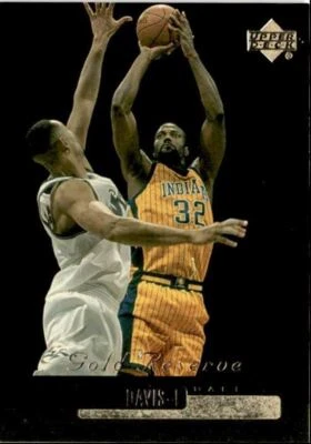 1999-00 Upper Deck Gold Reserve Dale Davis Indiana Pacers #87 - Image 1 of 2