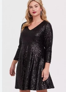 Torrid Damen A Linie Kleid 4 schwarz Pailletten Glitzer Abschlussball Event Schimmer Skater - Bild 1 von 8