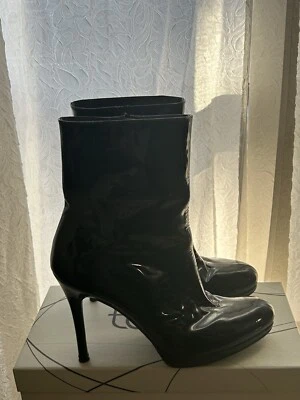 New STUART WEITZMAN Apollo Patent High Ankle Boots Sz 8.5 Black Org. $495 - Image 1 of 4