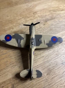 Maisto Fresh Metal Tailwinds Supermarine Spitfire MK. VB Aircraft Diecast - Picture 1 of 5