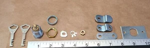 Bloqueo de leva largo Abloy 5/8" con 2 llaves, 3 lengüetas de leva, placa de anclaje y cuello espaciador - Imagen 1 de 14