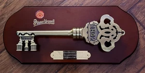 Rare PILSNER URQUELL Beer 1842 KEY TO GATE OF PILSEN BREWERY Wood PLAQUE Bar - Picture 1 of 2