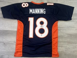 Camiseta autografiada por Peyton Manning de los Denver Broncos #18 NFL HOF Legend - Imagen 1 de 8