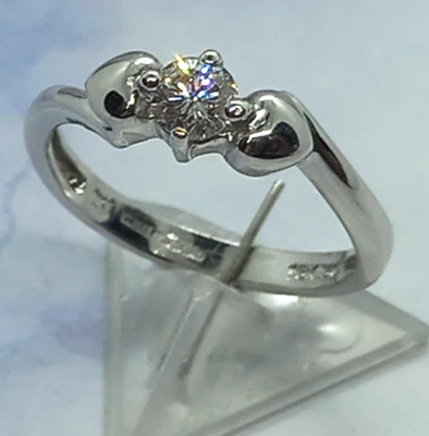18ct White gold Brilliant Cut Diamond Ring single stone 25 point size L 2.8 gram - Image 1 of 4