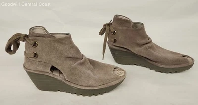 Tacones Fly London para mujer tono marrón/gris punta abierta talla 39 Foto 1 de 4