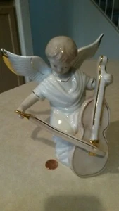 Weißgold Engel kleines Kind Figur Top Zustand spielt Geige - Bild 1 von 1