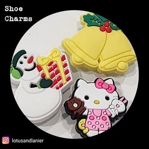 Crocs "Hello Kitty Christmas" Set of 3 - Picture 1 of 2